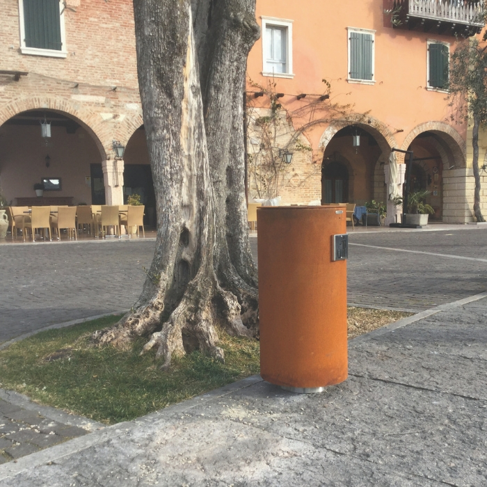 Spencer Litter Bin