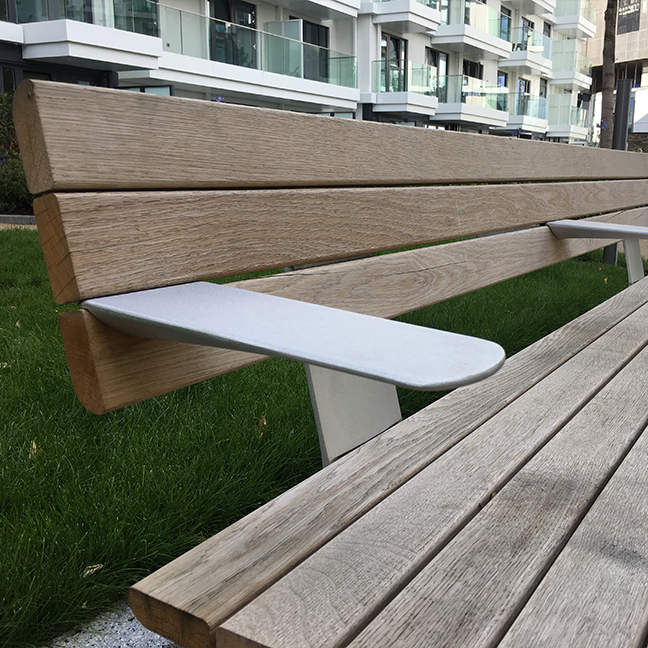 MultipliCITY Seat