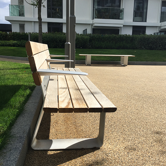 MultipliCITY Seat
