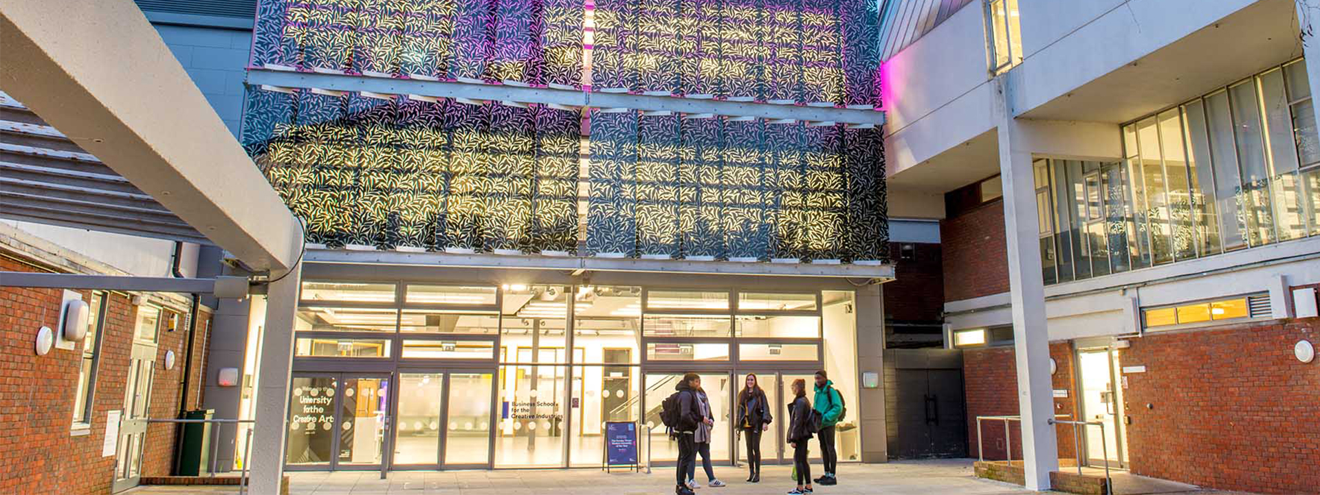 Tri-point outdoor seating for the University for the Creative Arts