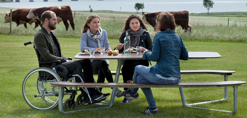 The PLATEAU Picnic Set The PLATEAU Picnic Set