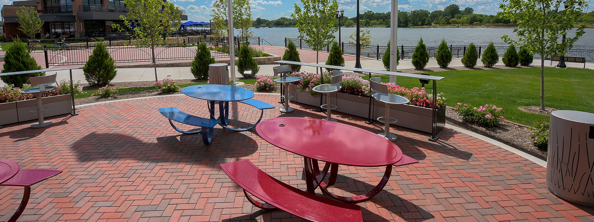 Charlie Picnic Table