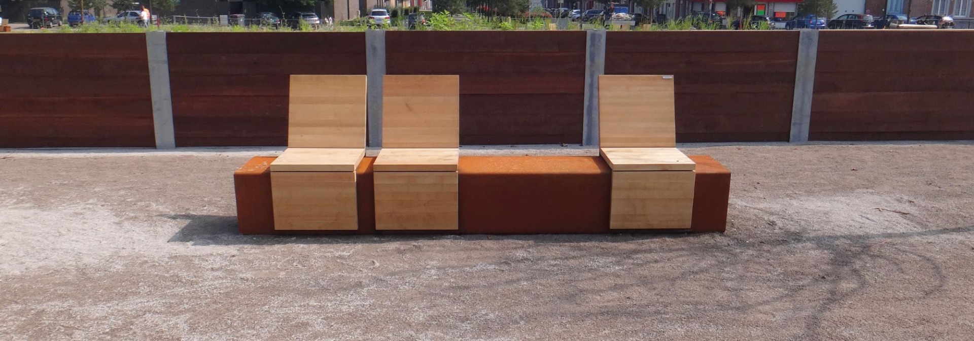 Cortomadere Bench