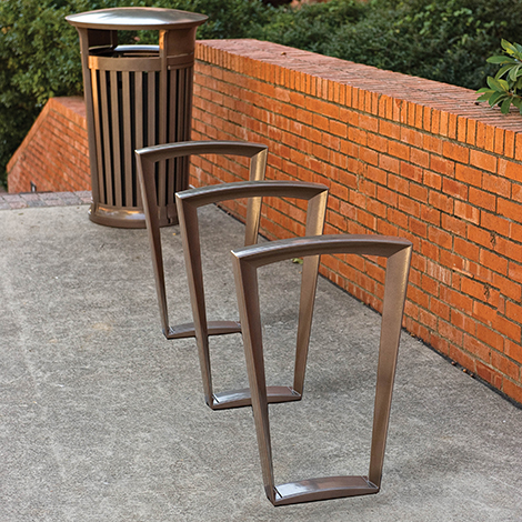 Emerson Cycle Stand