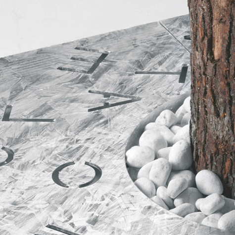 Littera Tree Grille