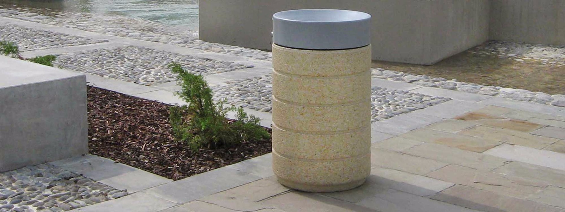 Rubino Litter Bin