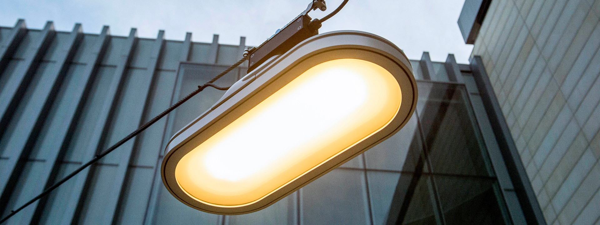 Torres Catenary Light Torres Catenary Light